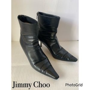 Sexy JIMMY CHOO Black Leather Zippered Pointed Toe Ankle Boots 37